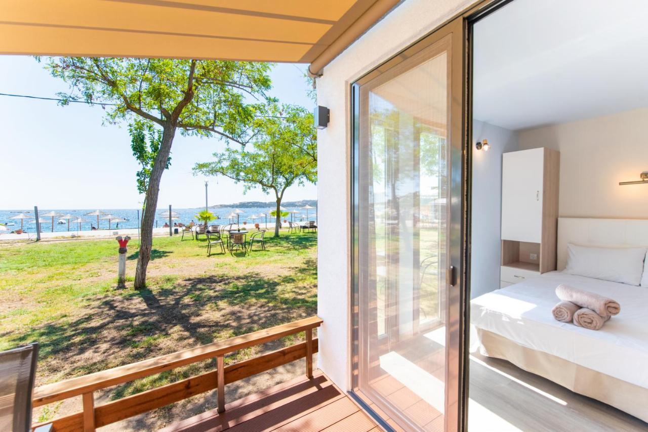 Vilas In The Garden By The Sea Sykia Chalkidikis Exterior photo