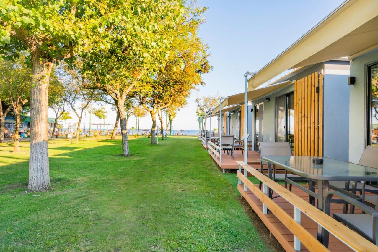 Vilas In The Garden By The Sea Sykia Chalkidikis Exterior photo